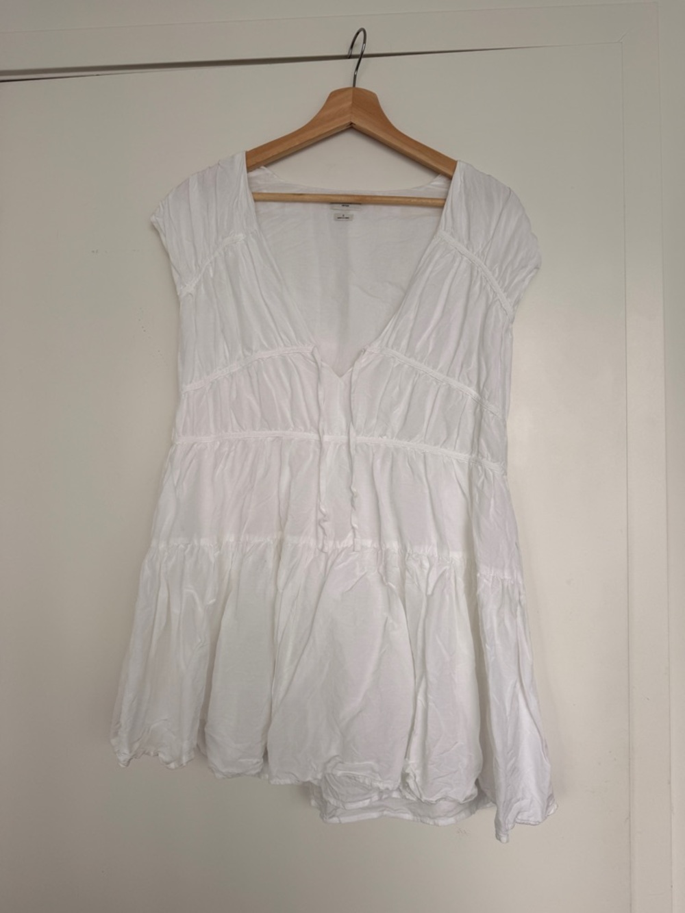 Wilfred White Tiered V-Neck Peasant Tunic